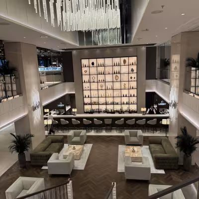 Explora Lobby