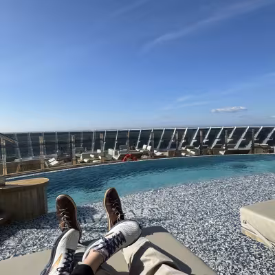 Explora Pool