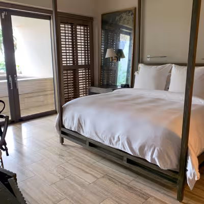 four poster bed at four seasons anguilla