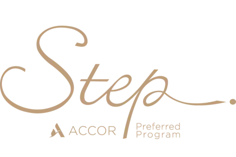 Step Logo